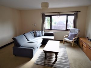 Photo 1- click for photo gallery